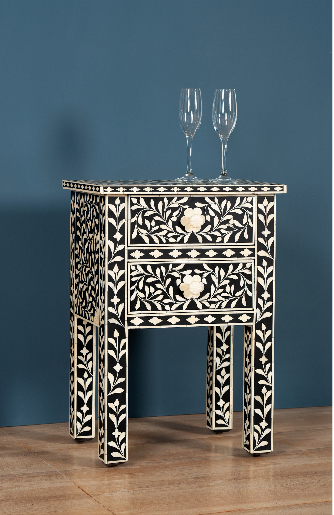 Noir Bloom Inlay side Table