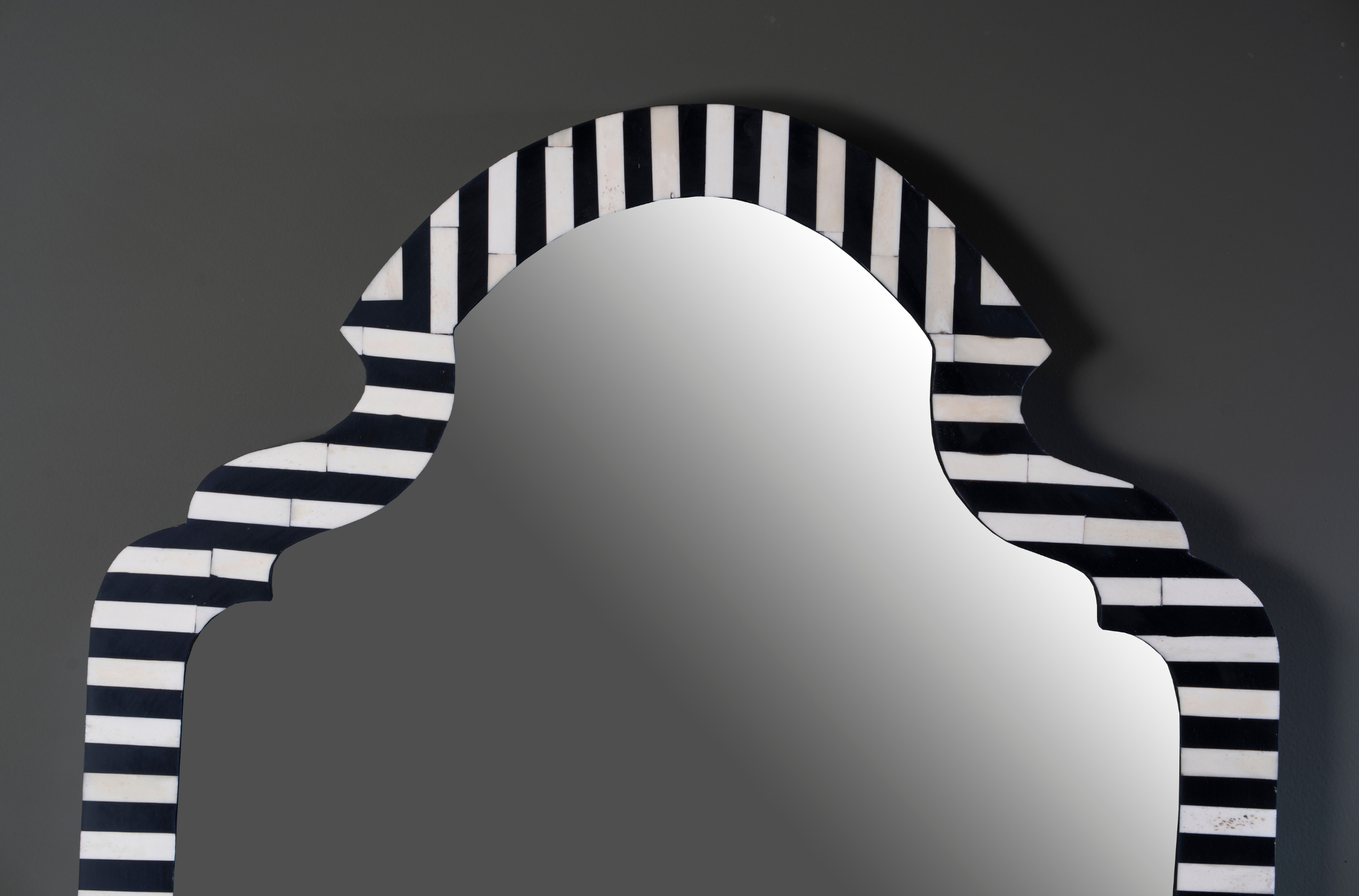 Noir Stripe Arch Inlay Wall Mirror