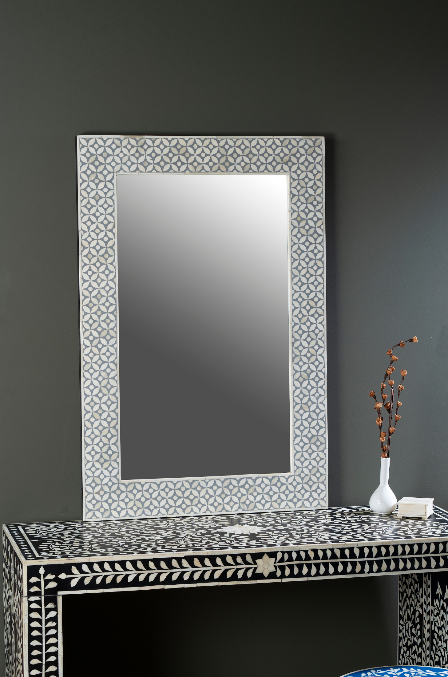 Ivory Tessera Inlay Wall Mirror