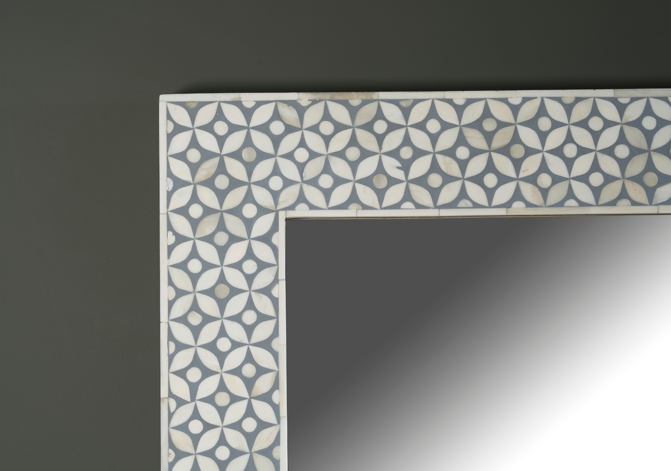 Ivory Tessera Inlay Wall Mirror