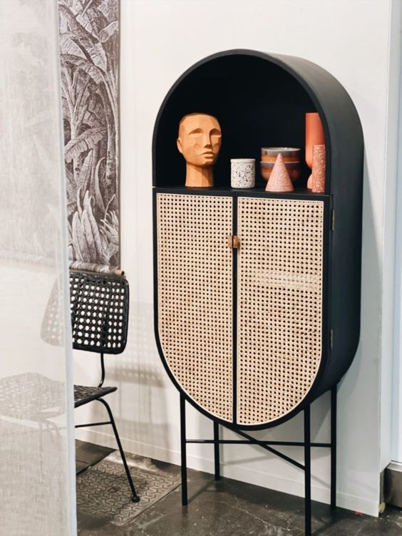 Retro Hazeran Oval Dolap Wardrobe