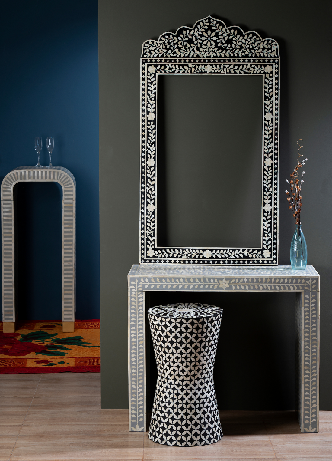 Noir Flora Inlay Mirror
