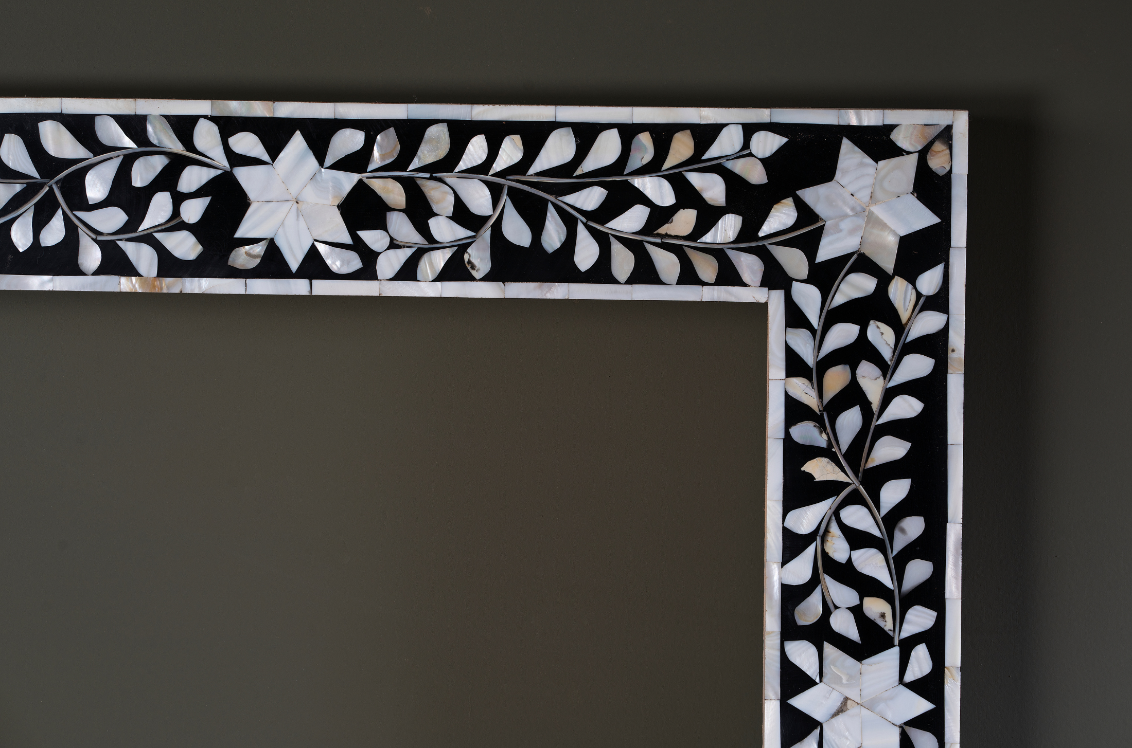 Noir Flora Inlay Mirror