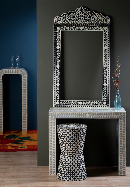 Sapphire Mirror