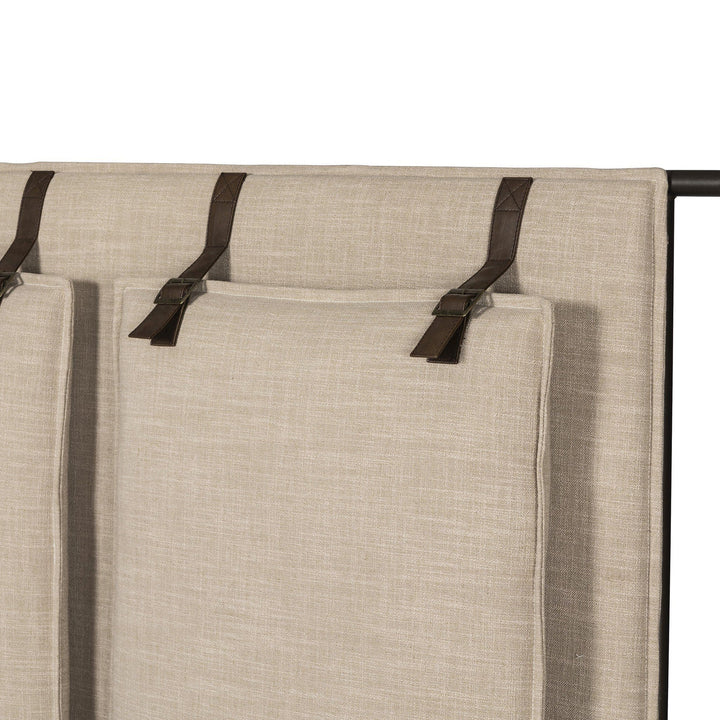 Aldo Canopy Bed