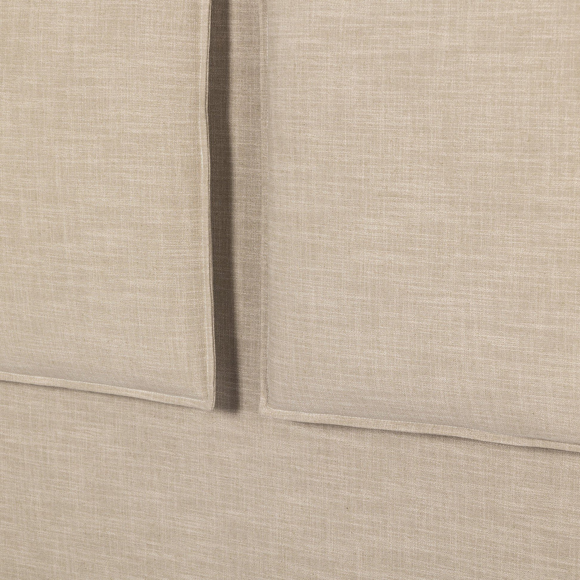 Aldo Canopy Bed