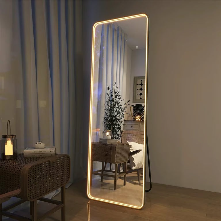 Beauty Peak Rectangular Mirror Rounded Corners Gold