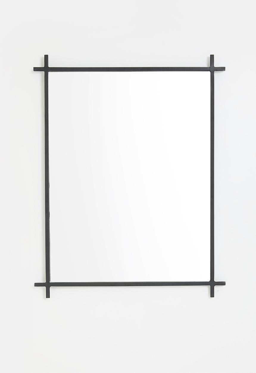 Criss cross mirror