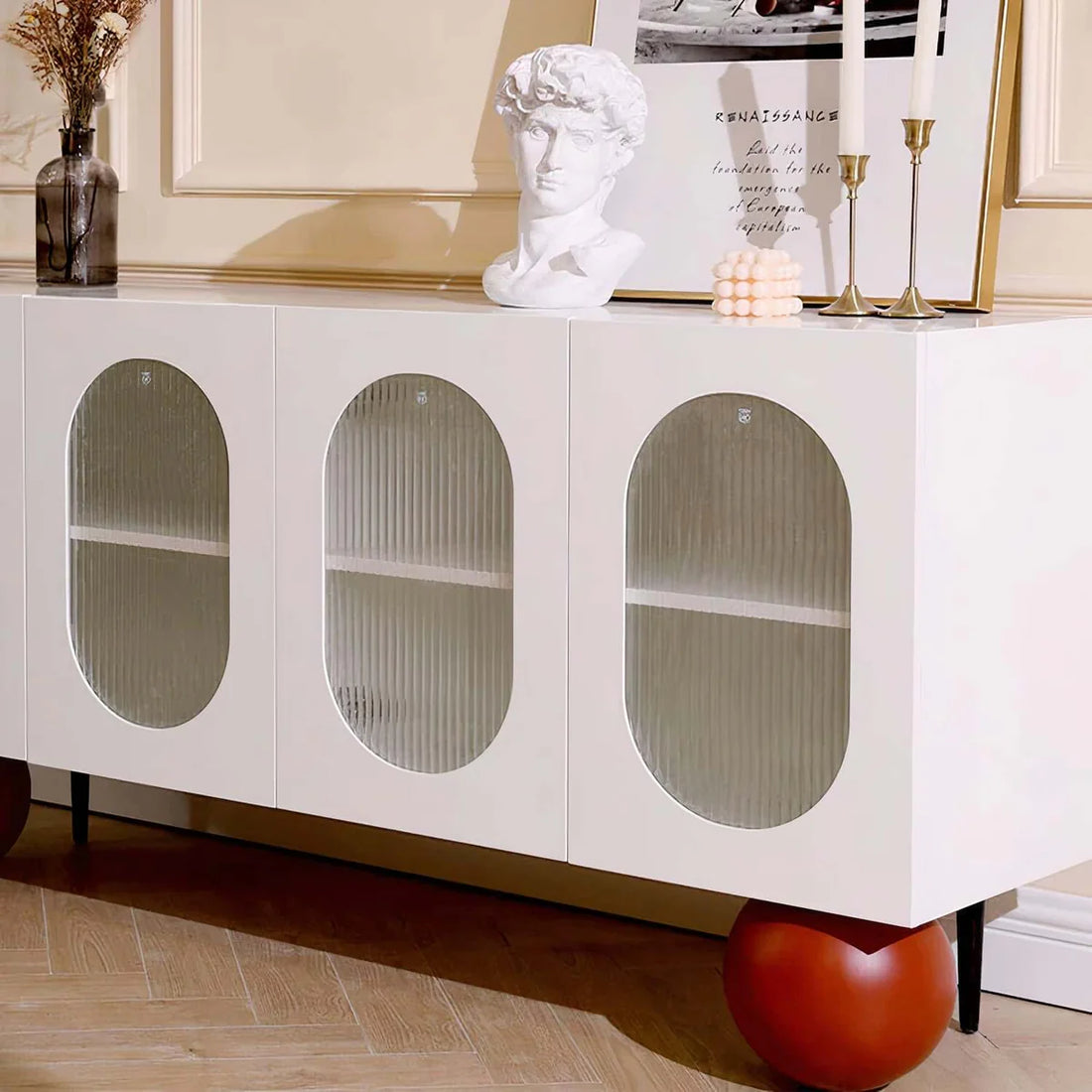 LAINEY CABINET